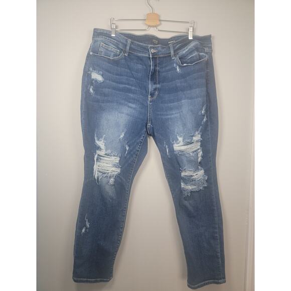 Judy Blue Womens 24W Boyfriend Jeans Distressed Light Wash Denim - Picture 1 of 16